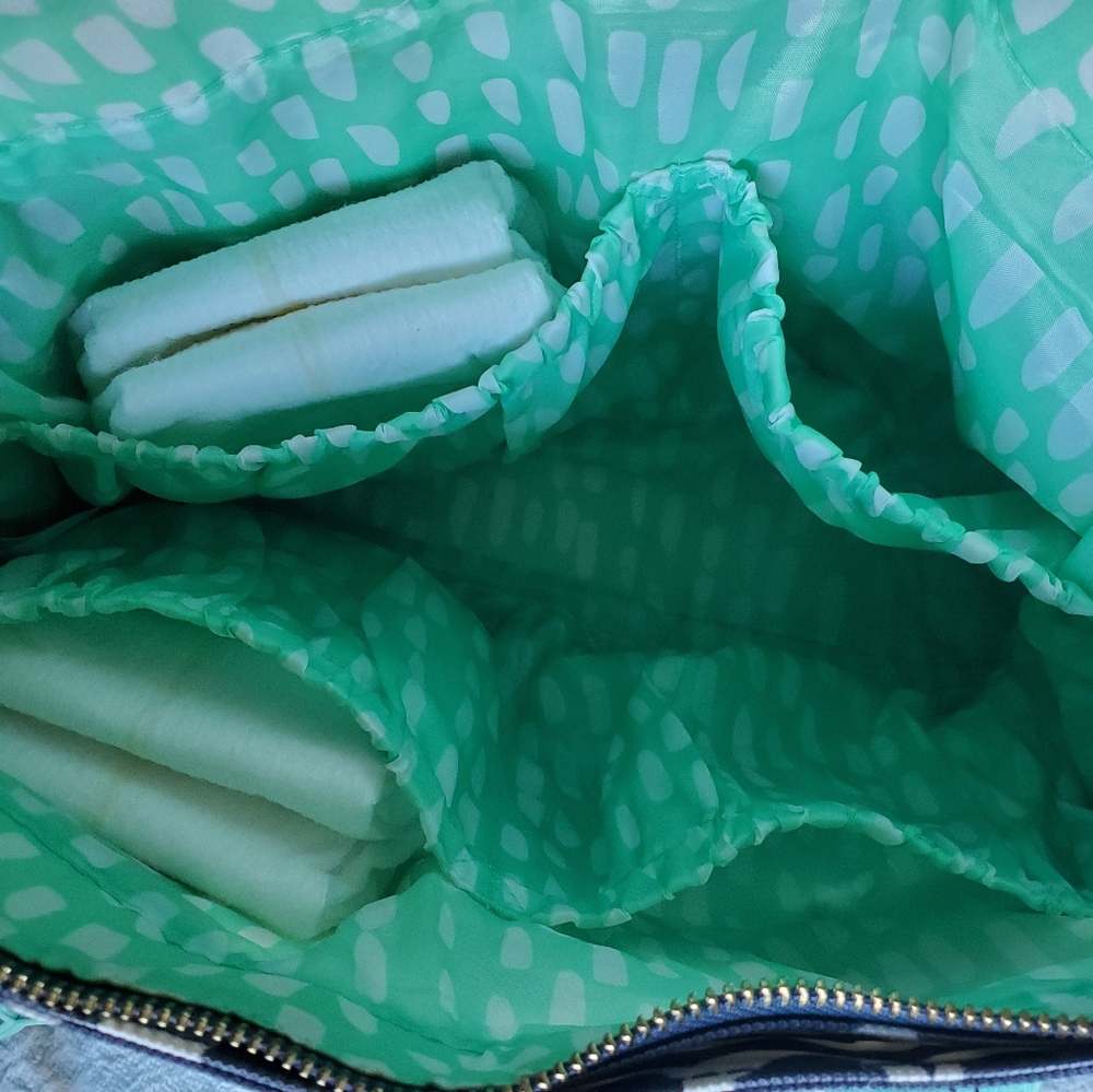 Large Diaper Bag - Picture 2 of 10